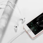 Hoco M101 Crystal Joy Wire-controlled Earphones with Microphone - Image 7
